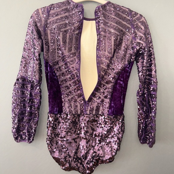 Tenth House Omega Dance Costume Style TH18109Size MA Adult Eggplant Jazz - Picture 5 of 12